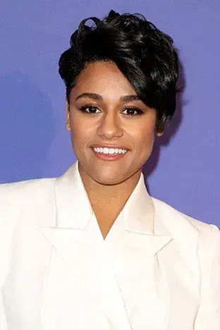 آریانا دبوز