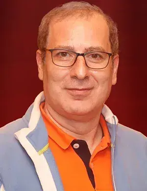 رامین  ناصرنصیر