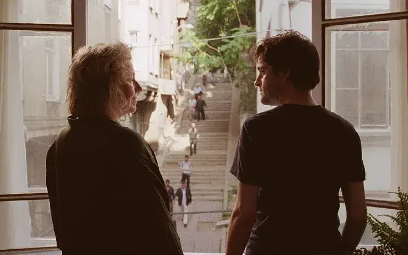 دانلود فیلم لبه بهشت