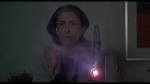 دانلود فیلم من هنوز اینجا هستم