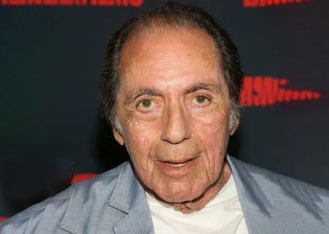 دیوید پرووال