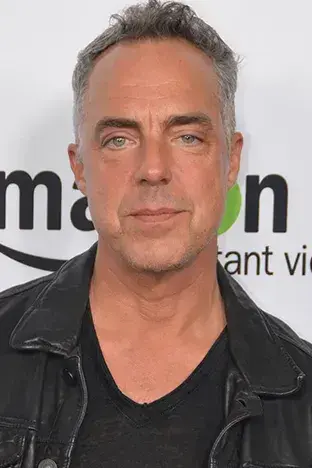 تیتوس  ولیور