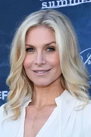 الیزابت  میچل