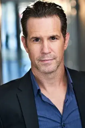 تراویس مایرز