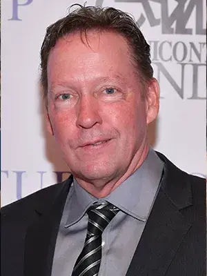 دی. بی سوینی