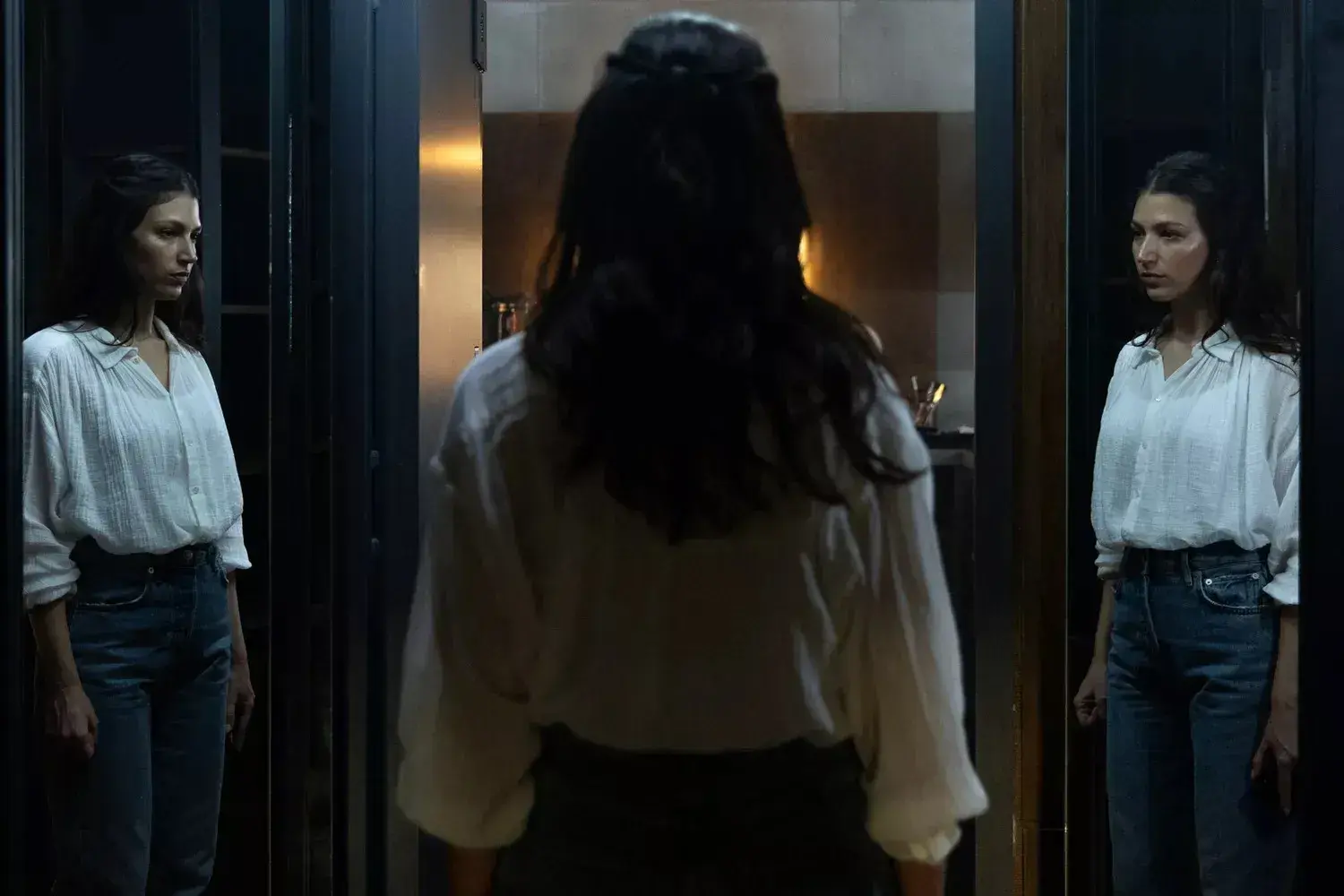 دانلود سریال روز شغال 2024