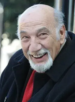 یلماز گرودا