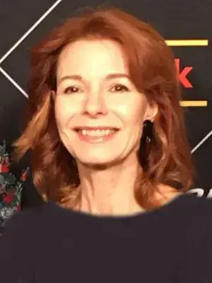 هالی هاوکینز