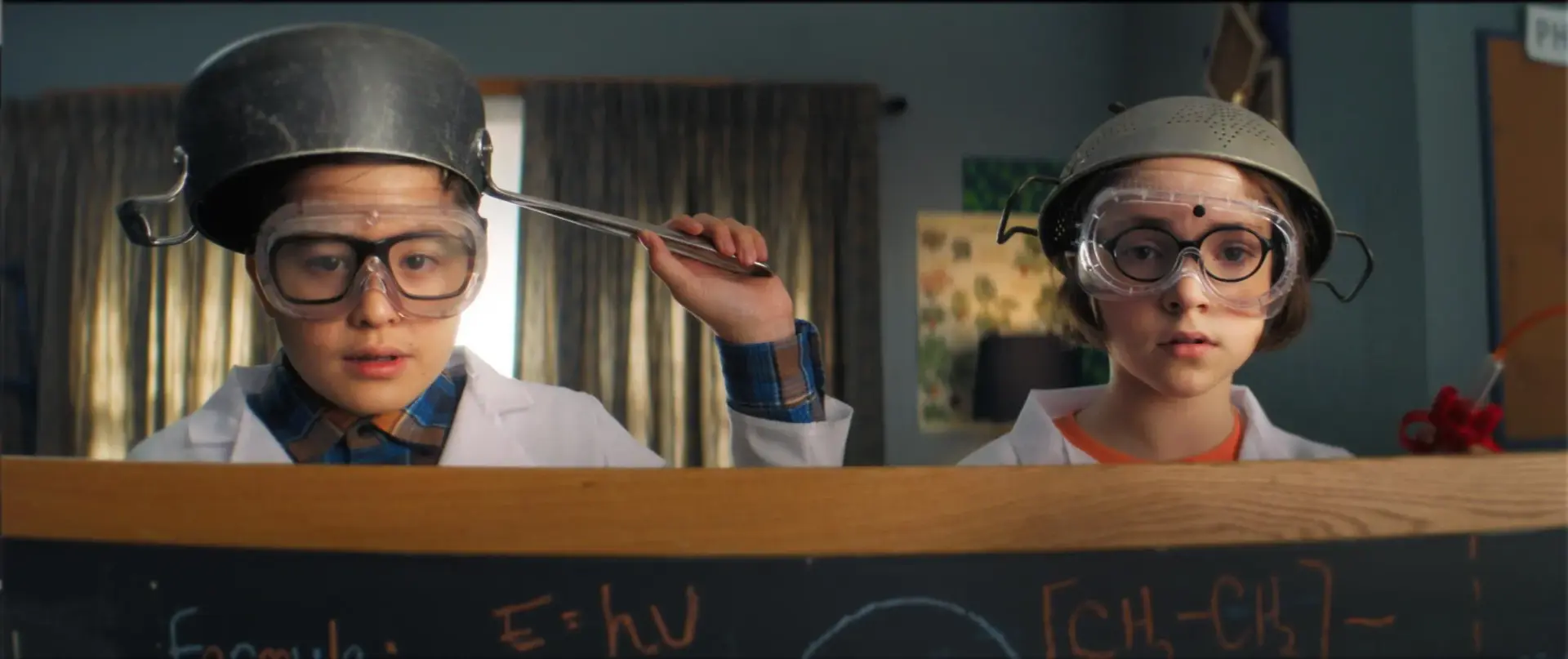 دانلود فیلم نظریه عامه پسند