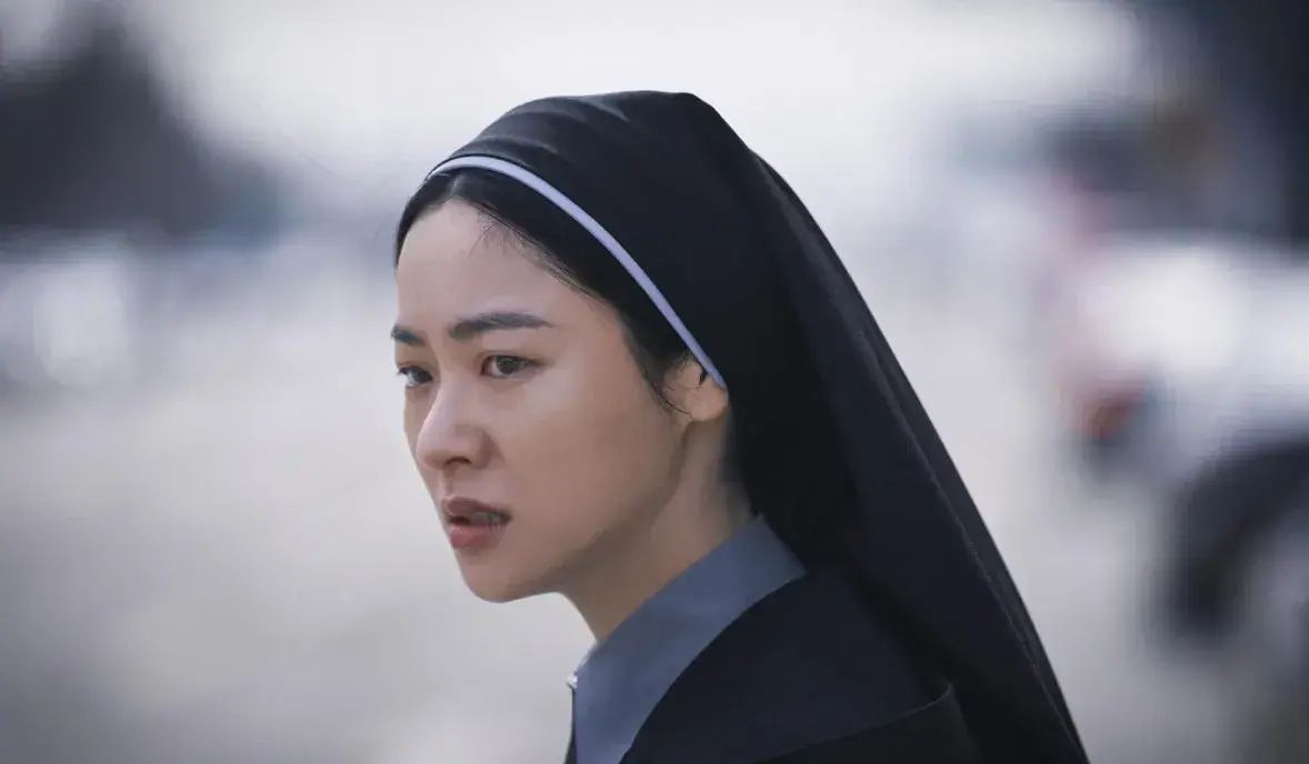 دانلود فیلم راهبه های سیاه