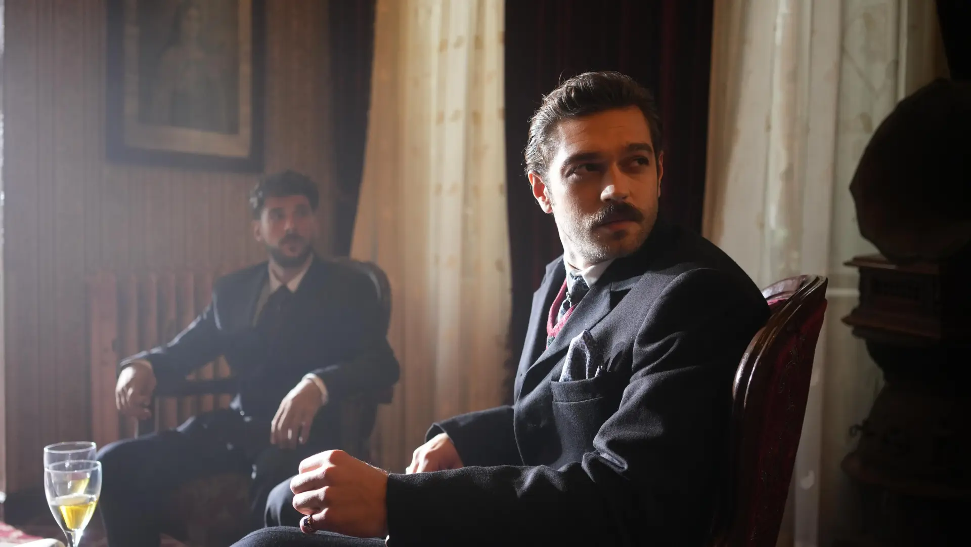 دانلود فیلم جادوگر 2024