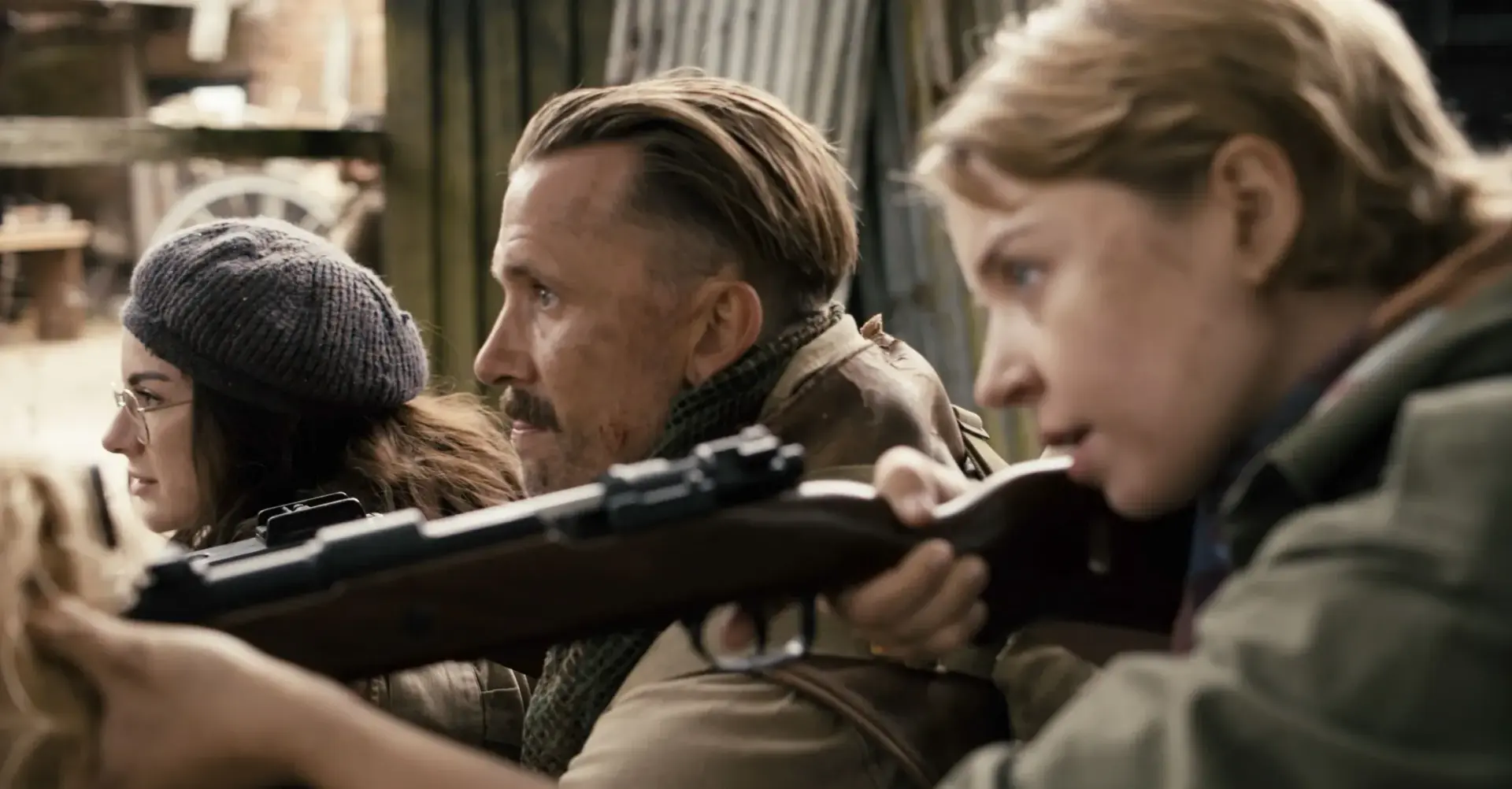 دانلود فیلم ثروت جنگ