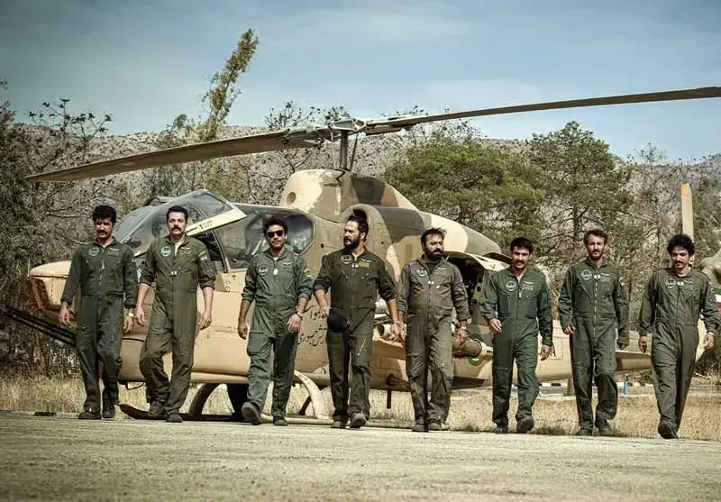 دانلود فیلم آسمان غرب