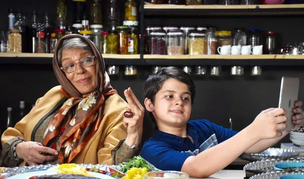 دانلود فیلم پاستاریونی ۱۳۹۷