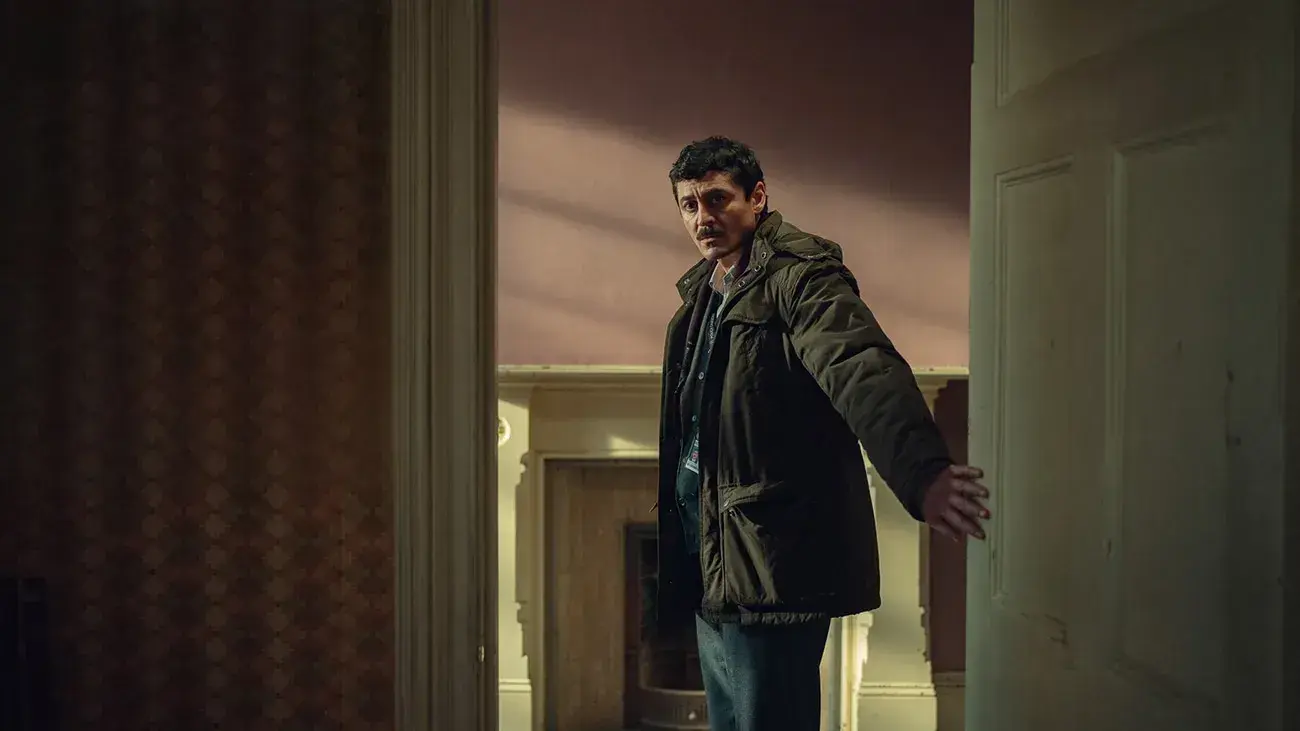 دانلود سریال دپارتمان کیو