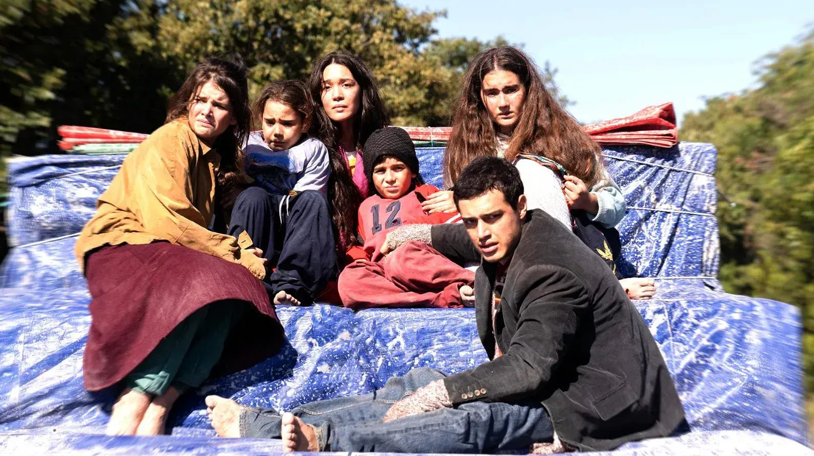 دانلود سریال بی خانمان ها