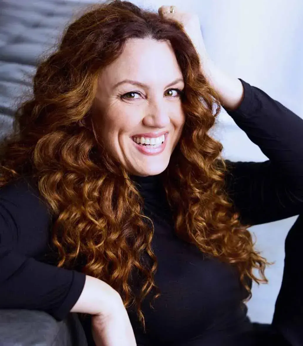 لورا هالووی