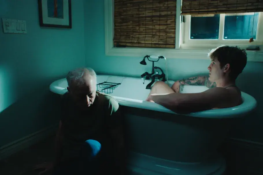 فیلم آبی با داستانی جنجالی در جشنواره ادینبرو