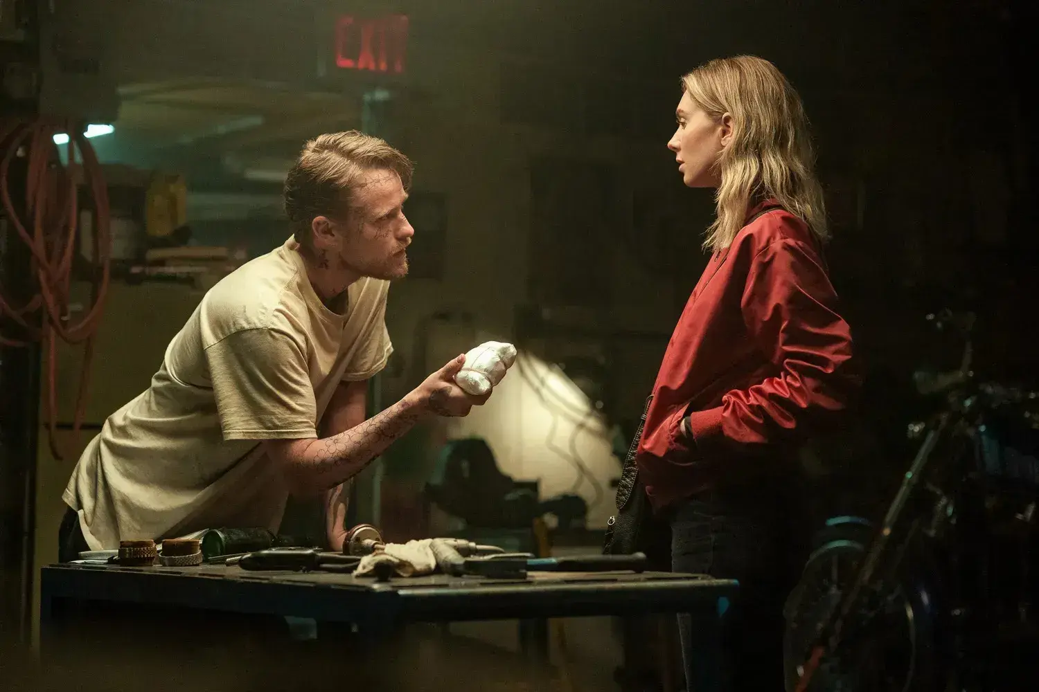 دانلود فیلم شب همیشه فرا میرسد