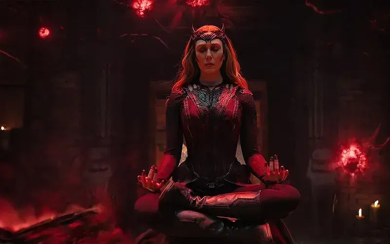 آینده الیزابت اولسن در نقش اسکارلت ویچ