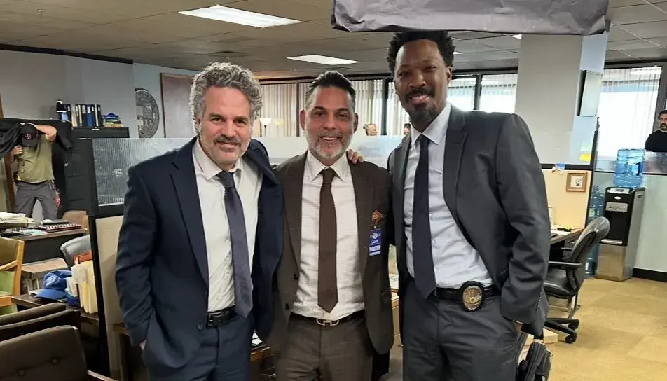 همکاری جدید پیمان معادی با مارک رافلو و کوری هاکینز