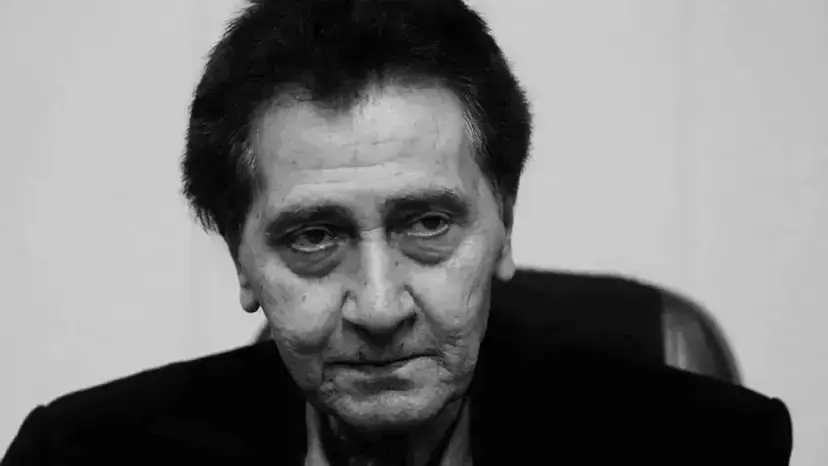 خاموشی صدای شش دهه خاطره