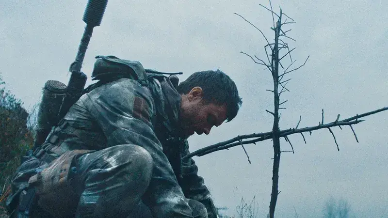 دانلود فیلم تک‌ تیرانداز: کلاغ سفید