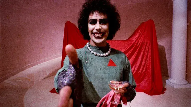 چرا عاشق شخصیت‌های شرور تیم کوری می‌شویم؟