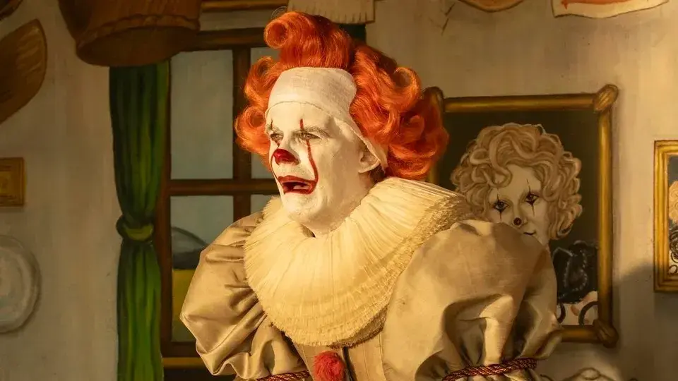 پایان فصل اول و آغاز انتظار: بیل اسکارشگورد و آینده نامشخص اما امیدوارکننده «خوش‌آمدید به دِری» 