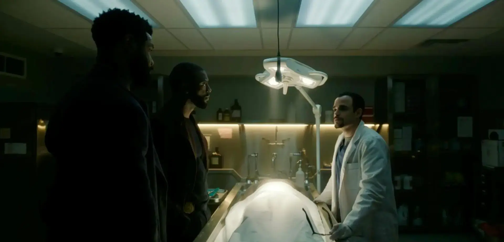 دانلود سریال کارآگاه کراس