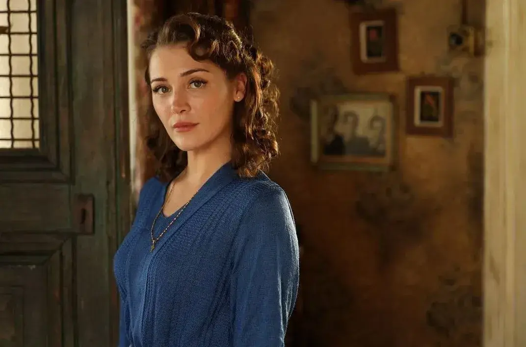 دانلود فیلم لفتر: اسطوره فوتبال